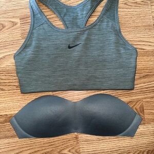 Nike Women's Sports Bra padded